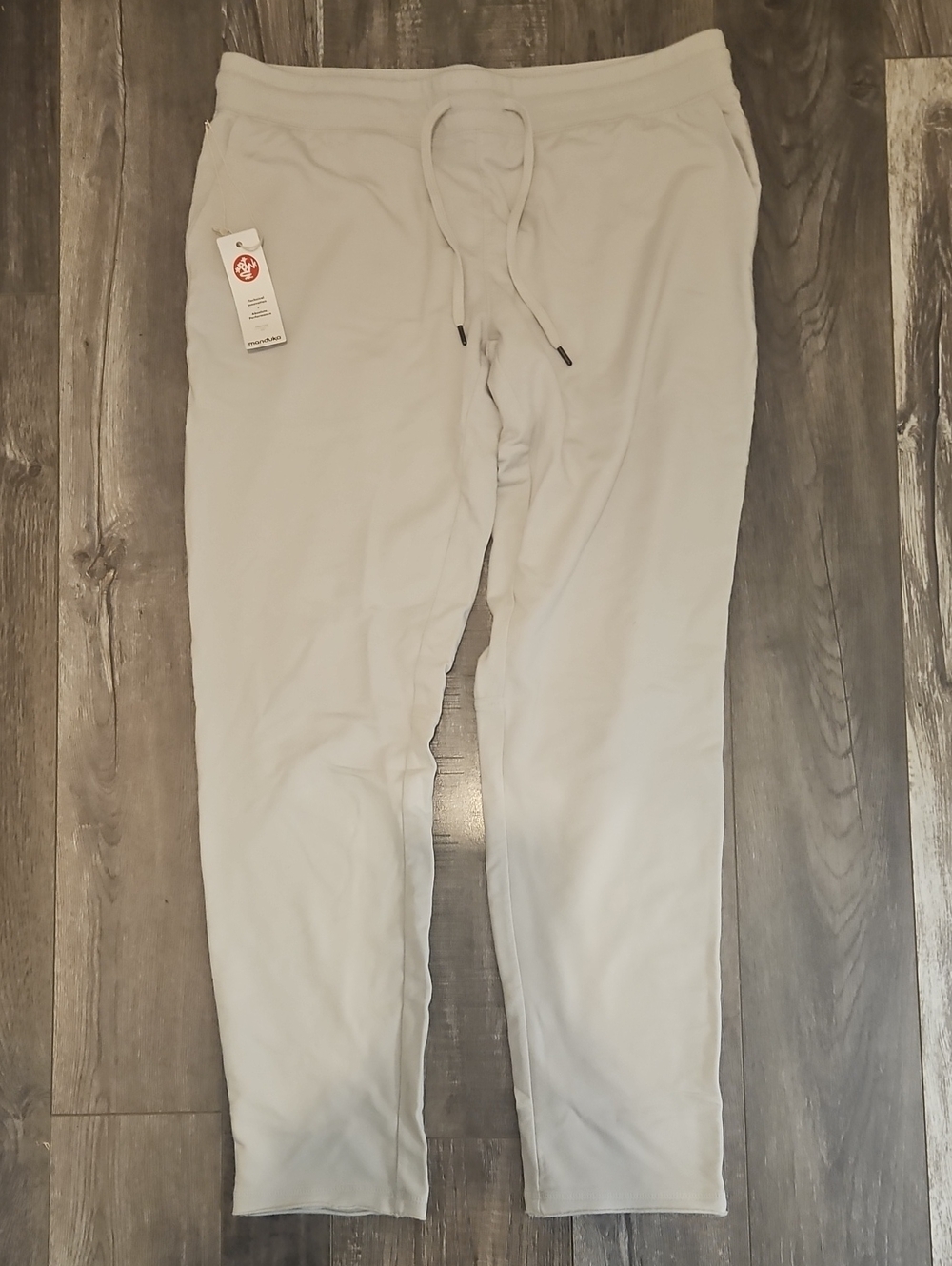 NWT manduka Resolution Jogger Pants Stone White Gray Large Organic Cotton